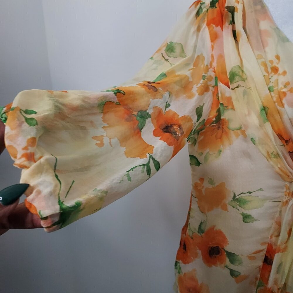 Sundance Sylvan Silk V-Neck Floral Print Balloon Sleeve Top Size PM - Picture 4 of 11